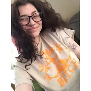 Meet your Posher, Olivia